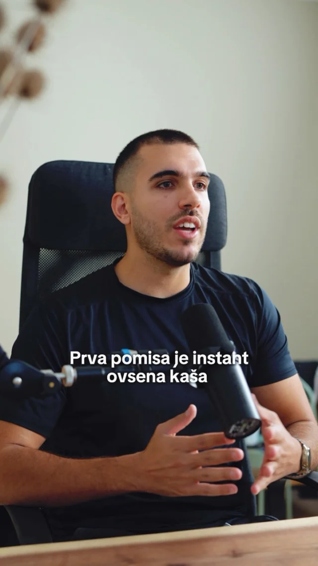 Šta vi kažete zdrava ukusna proteinska kaša ili instant kaša?👌
Ukoliko i ti želiš OATZ. u svojoj teretani, kafiću ili lokalu, možeš nas pozvati na +381 63 1340 000 ili pisati u DM!🍀